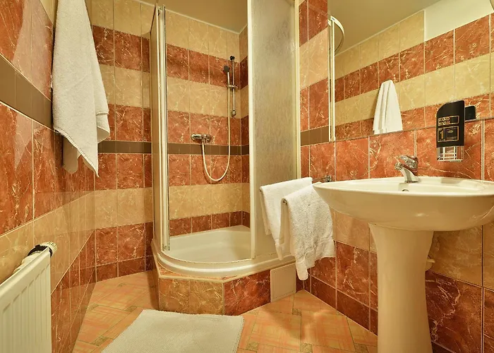 Hotel Anette 3*