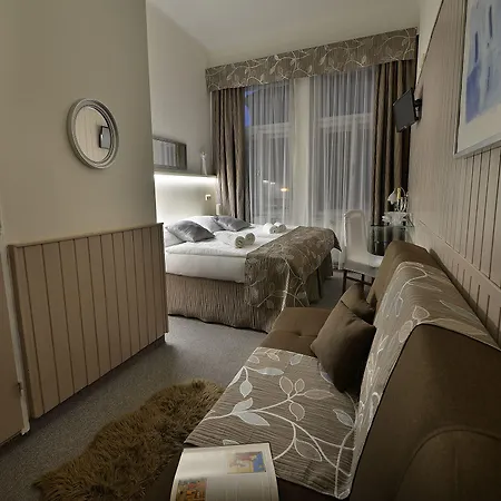 Anette Hotel