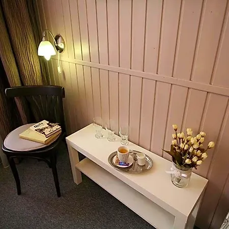 Hotel Anette 3*