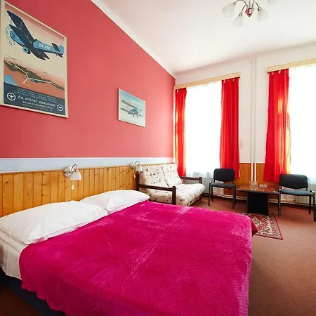 Anette Hotel