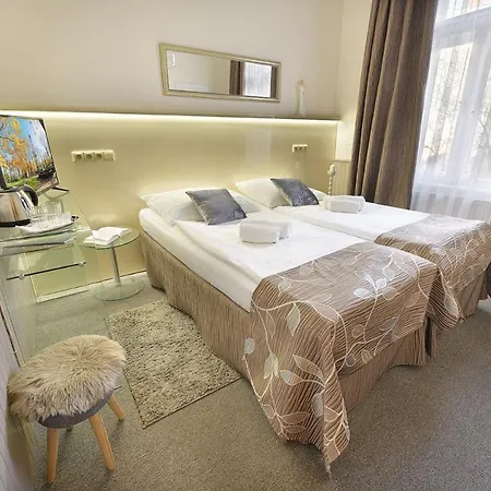 Anette 3* Prague
